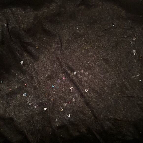 Beautiful vintage multi colored sequined top. Lots of possibilities in this one - Picture 9 of 9